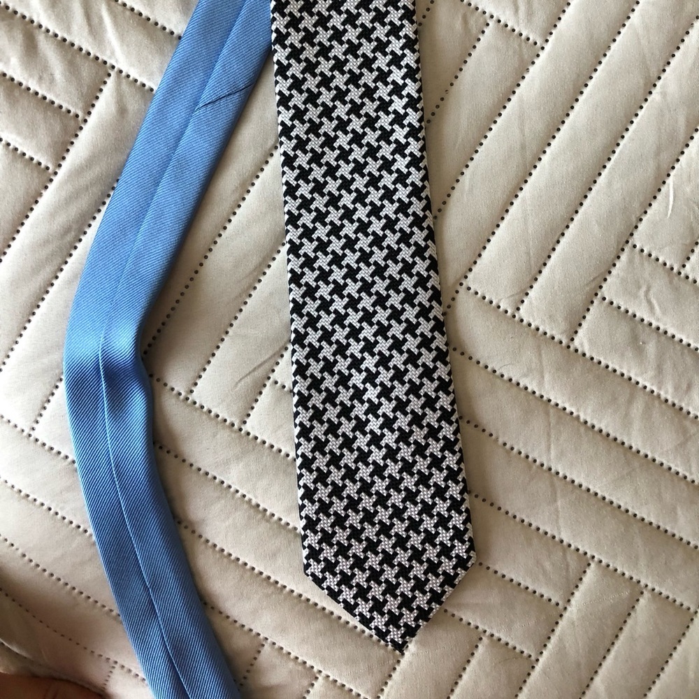 Slim tie